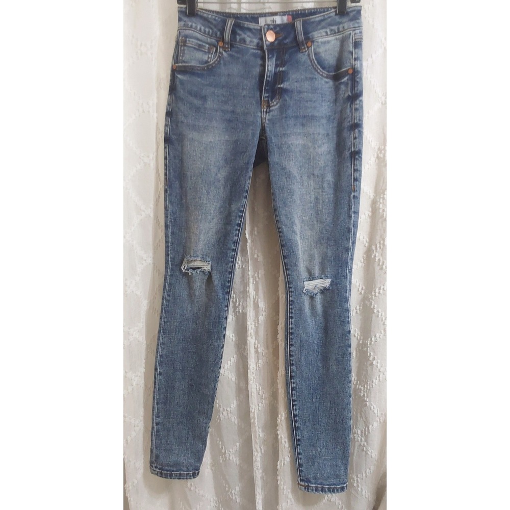 Cabi Jeans Womens Size 2 Skinny Distressed Medium Wash Blue Denim Pants